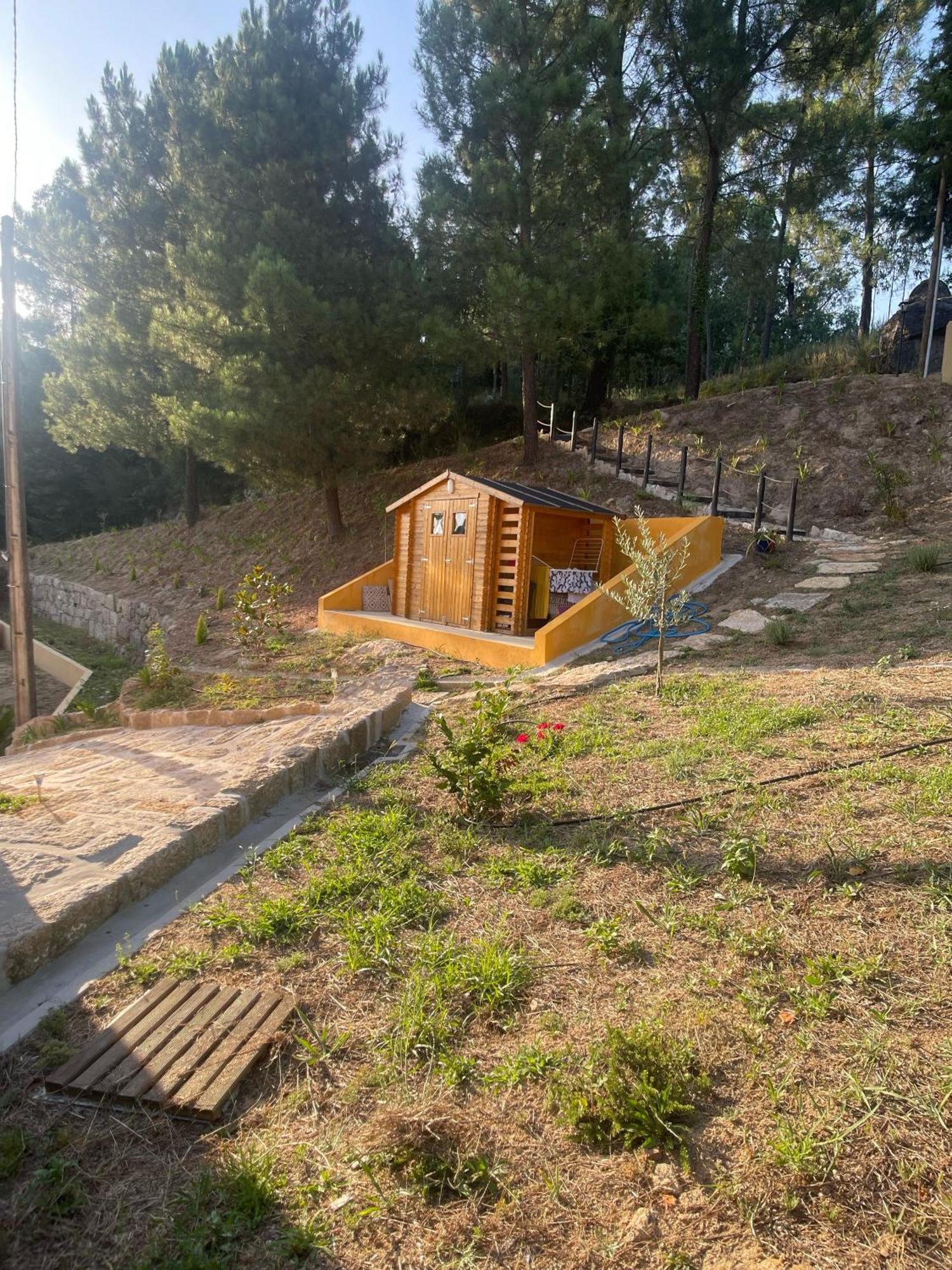 Nascente, Place In Nature Next To A Waterfall Loureiro  Exteriör bild