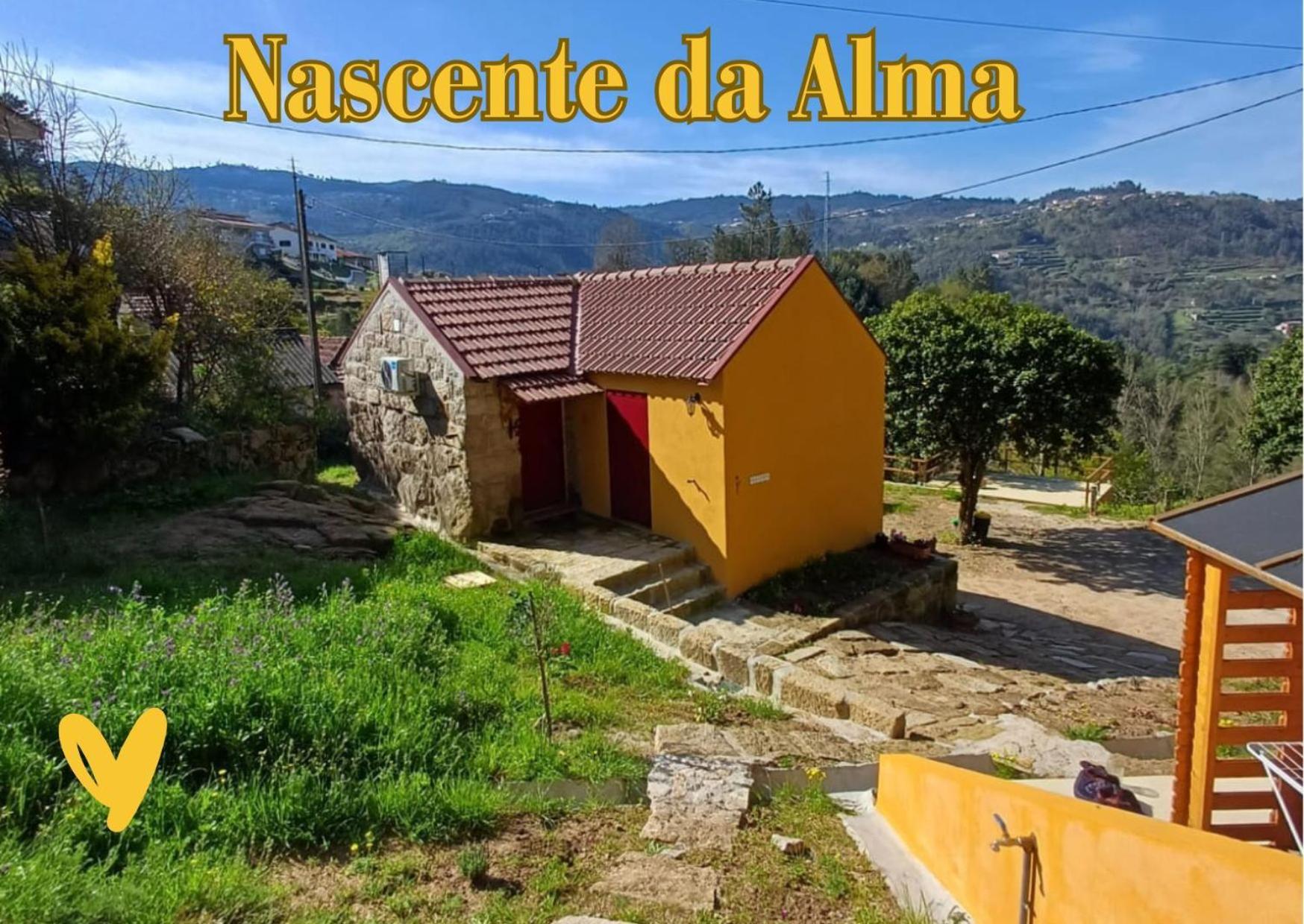 Nascente, Place In Nature Next To A Waterfall Loureiro  Exteriör bild